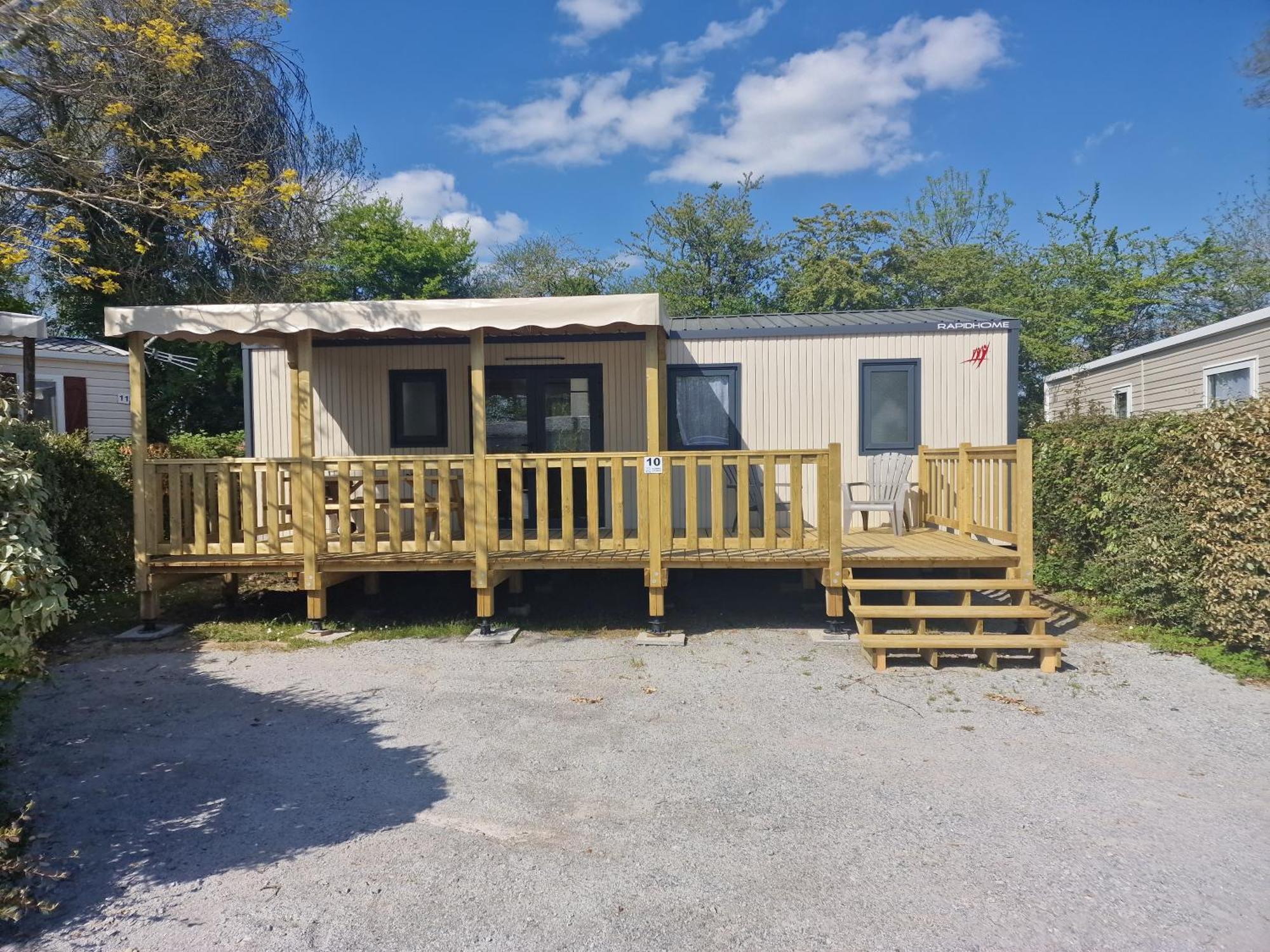 Camping Les P'Tites Maisons Dans La Prairie Sallertaine Exterior foto